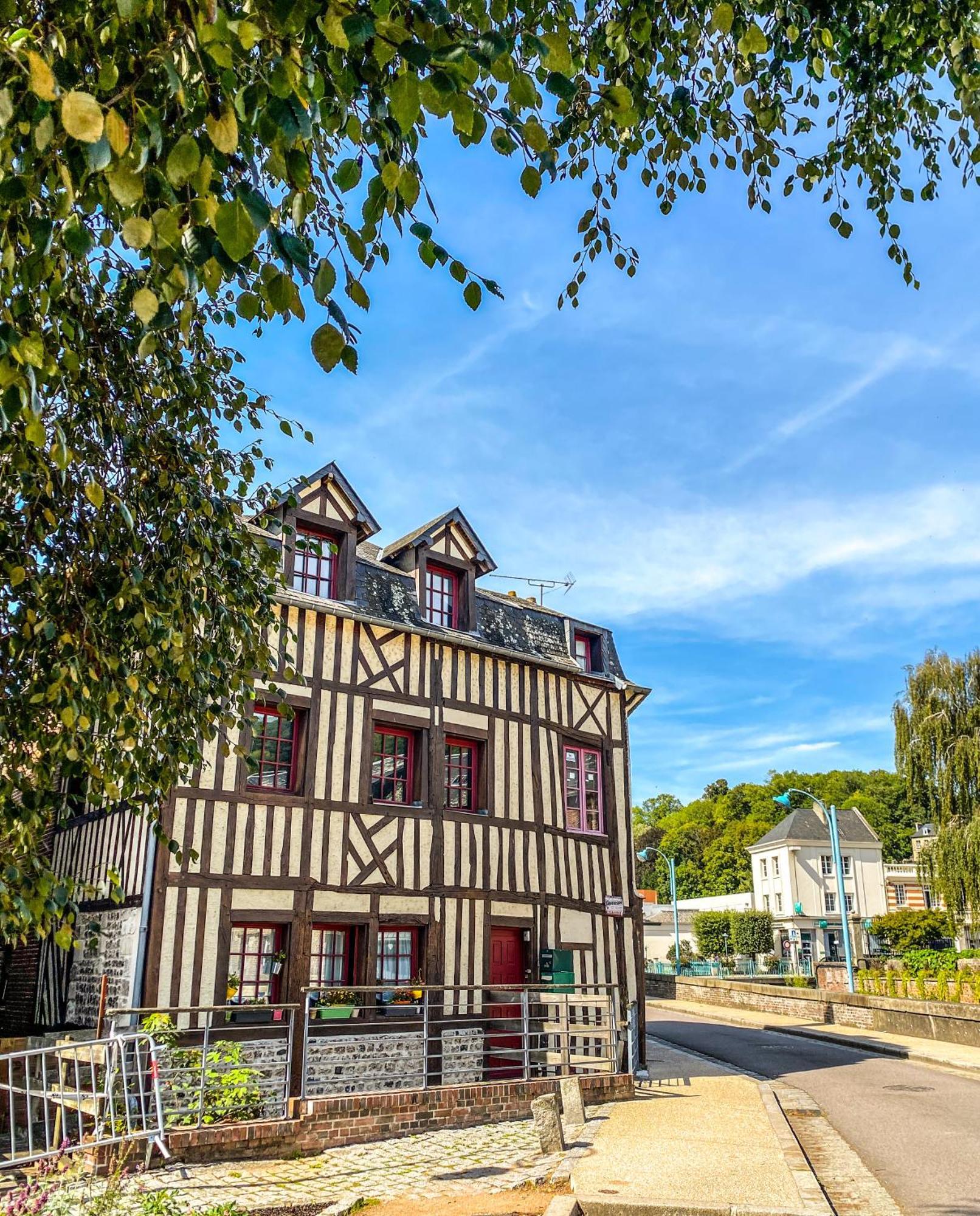 Ulysse By Kleidos - Charmant T2 Dans Le Centre De Pont-Audemer Exteriér fotografie